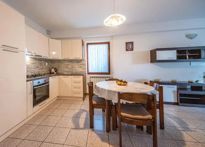 Nives-1 By Interhome Appartement Ičići